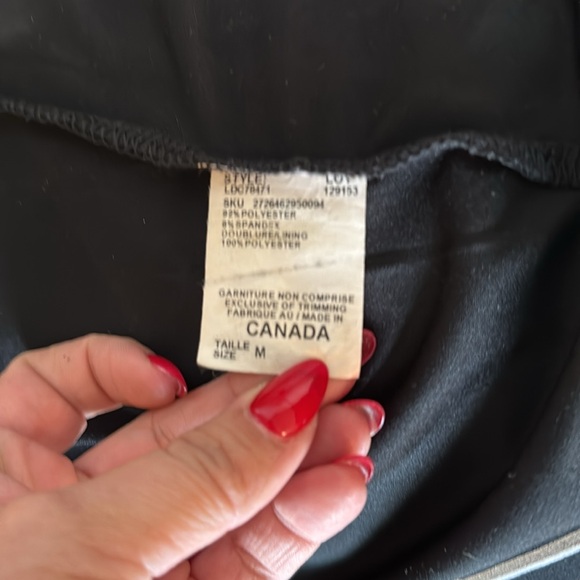 Le Chateau jersey dress - Picture 4 of 4